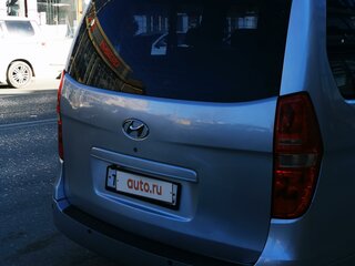 2008 Hyundai H-1 II, серебристый, 1450000 рублей, вид 3