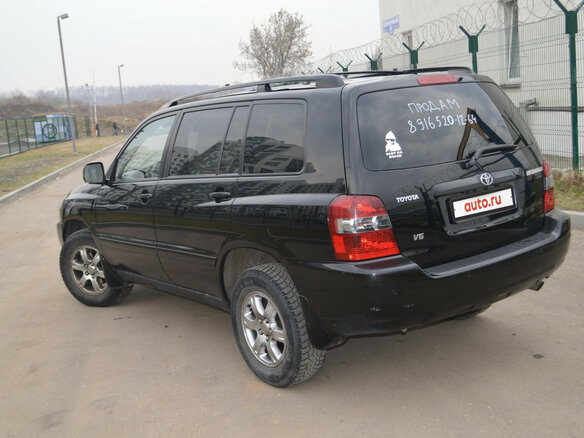 2004 Toyota Highlander, чёрный - вид 1