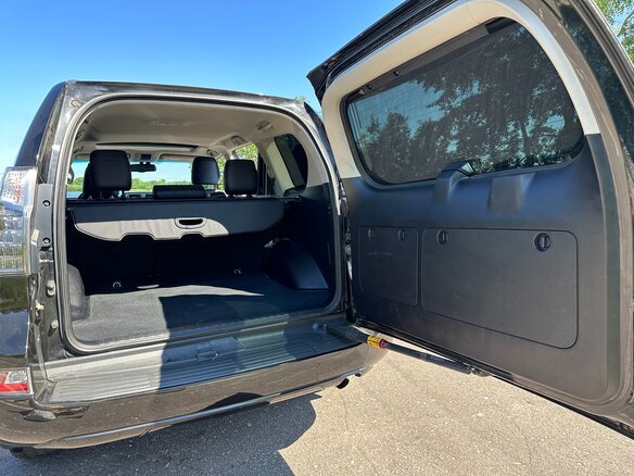 2014 Lexus GX 460 II Рестайлинг, чёрный, 3600000 рублей - вид 13