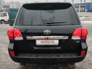2014 Toyota Land Cruiser 200 Series Рестайлинг 1, чёрный, 4390000 рублей, вид 3