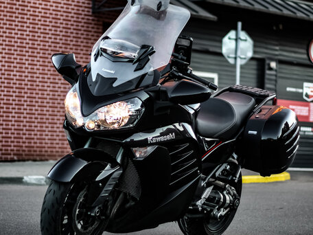 2018 Kawasaki GTR 1400 (Concours 14), чёрный, 1090000 рублей, вид 3