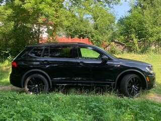 2020 Volkswagen Tiguan Allspace II, чёрный, 3377132 рублей, вид 5