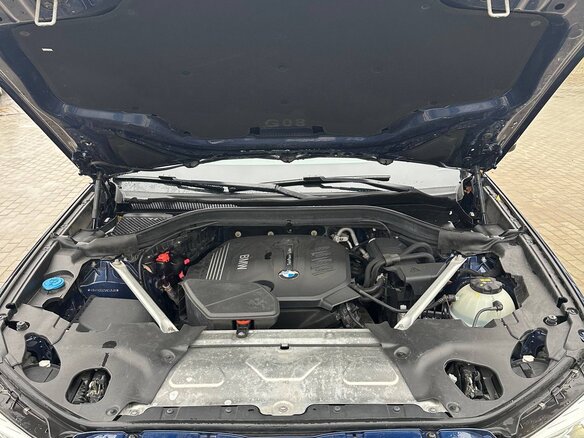 2018 BMW X3 20d xDrive III (G01), синий, 3800000 рублей - вид 14