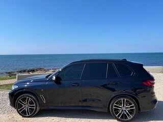 2020 BMW X5 M50d IV (G05/G18), чёрный, 7950000 рублей, вид 5