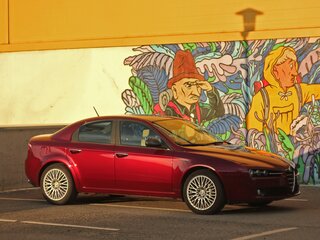 2008 Alfa Romeo 159, пурпурный, 2000000 рублей, вид 4