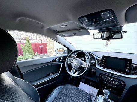 2021 Kia Ceed III, белый, 1730000 рублей, вид 5