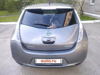 2016 Nissan Leaf 30kWh I (ZE0/AZE0), серебристый, 850000 рублей, вид 4