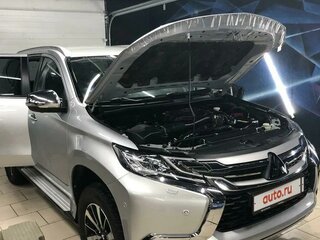 2017 Mitsubishi Pajero Sport III, серебристый, 3100000 рублей, вид 4