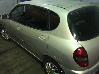 2002 Daihatsu Sirion I (M1), серый, 100000 рублей, вид 5