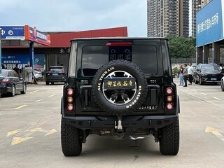 2025 212 T01, чёрный, 3480010 рублей, вид 5