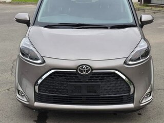 2020 Toyota Sienta II Рестайлинг, бежевый, 2250000 рублей, вид 4