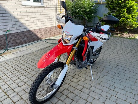 2017 Honda CRF 250L, красный, 450000 рублей, вид 1