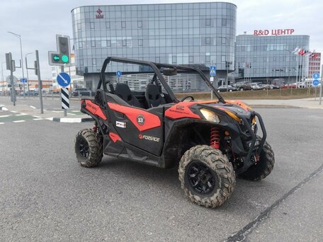 2020 BRP Can-Am Maverick Trail, красный, 1250000 рублей, вид 3