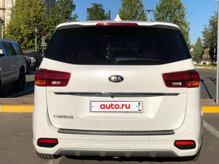 2018 Kia Carnival III, белый, 2550000 рублей, вид 5