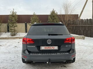 2013 Volkswagen Touareg II, серый, 2500000 рублей, вид 4
