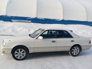 1997 Toyota Crown X (S150), белый, 650000 рублей, вид 4