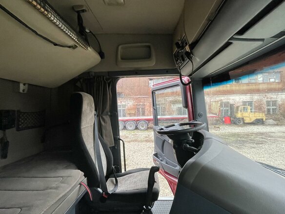 2014 Scania R-Series, пурпурный, 6700000 рублей - вид 11