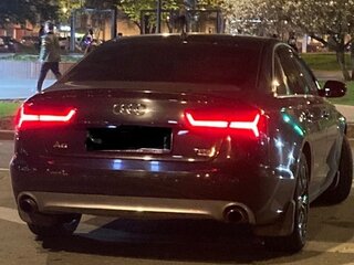 2011 Audi A6 IV (C7), чёрный, 1600000 рублей, вид 3