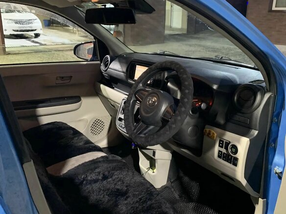 2018 Toyota Passo III, синий, 900000 рублей - вид 5