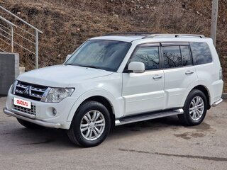 2012 Mitsubishi Pajero IV Рестайлинг 1, белый, 2299000 рублей, вид 3