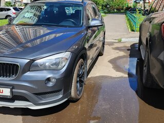 2014 BMW X1 20i I (E84) Рестайлинг, серый, 1450000 рублей, вид 1