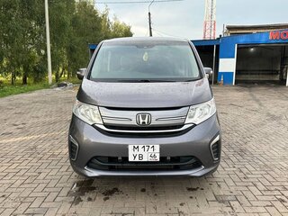 2019 Honda Stepwgn V Рестайлинг, серый, 2250000 рублей, вид 1