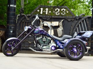 2016 Harley-Davidson Road King, фиолетовый, 3100000 рублей, вид 1