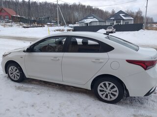 2018 Hyundai Solaris II, белый, 1180000 рублей, вид 4