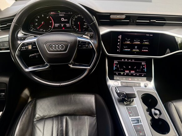 2020 Audi A6 40 TFSI V (C8), чёрный, 3450000 рублей - вид 11