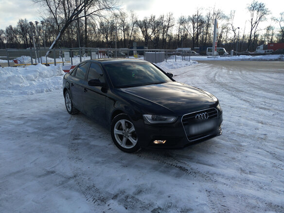 2013 Audi A4 IV (B8) Рестайлинг, чёрный - вид 1