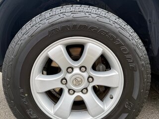 2008 Toyota Land Cruiser Prado 4-speed 120 Series Рестайлинг, чёрный, 2400000 рублей, вид 5