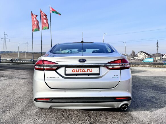 2018 Ford Fusion (North America) II Рестайлинг, серебристый, 1570000 рублей - вид 5