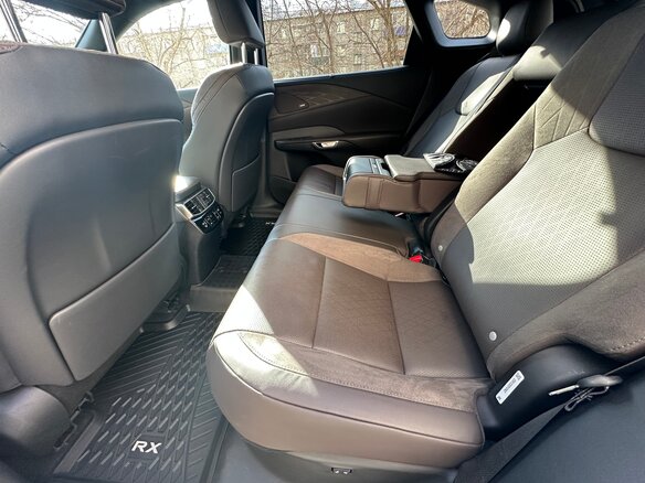 2023 Lexus RX 350 V, белый, 10800000 рублей - вид 15