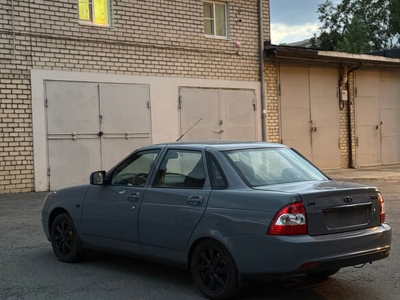 2015 Lada (ВАЗ) Priora I Рестайлинг, серый, 1000000 рублей - вид 5