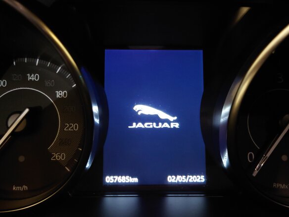 2018 Jaguar E-Pace I, белый, 3080000 рублей - вид 7