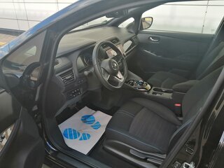 2021 Nissan Leaf II (ZE1), чёрный, 2850000 рублей, вид 3