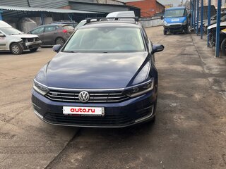 2017 Volkswagen Passat GTE B8, синий, 2300000 рублей, вид 1