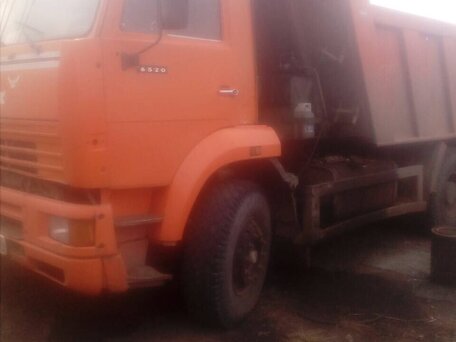 2005 КамАЗ 6520, красный, 975000 рублей, вид 1