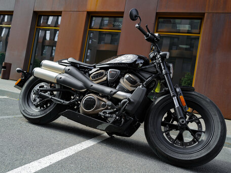 2021 Harley-Davidson Sportster S, чёрный, 1550000 рублей, вид 2