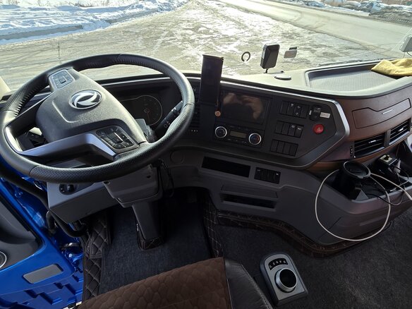 2023 Dongfeng DFH 4180, синий, 5000000 рублей - вид 18