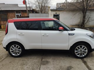 2018 Kia Soul II Рестайлинг, белый, 1850000 рублей, вид 5