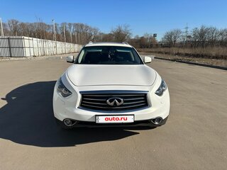 2011 Infiniti FX37 II (S51), белый, 1750000 рублей, вид 2
