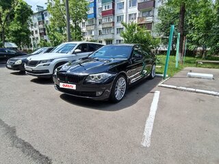 2013 BMW 5 серии 520i VI (F10/F11/F07), чёрный, 2050000 рублей, вид 2