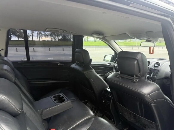 2010 Mercedes-Benz GL-Класс 350 I (X164) Рестайлинг, чёрный, 1400000 рублей - вид 21