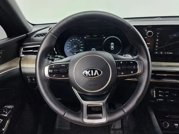 2021 Kia K5 III, серый, 2650000 рублей - вид 7