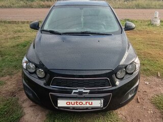 2013 Chevrolet Aveo II, чёрный, 600000 рублей, вид 2