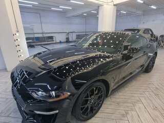 2020 Ford Mustang VI Рестайлинг, чёрный, 4330000 рублей, вид 1