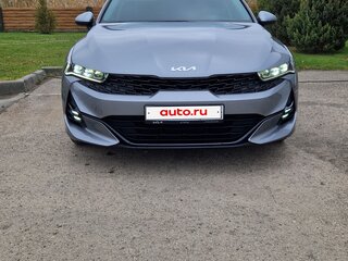 2022 Kia K5 III, серый, 2590000 рублей, вид 1