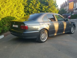2000 BMW 5 серии 528i IV (E39), серый, 690000 рублей, вид 3