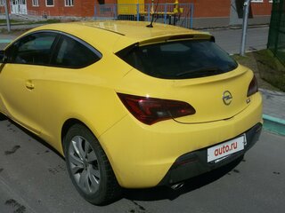 2011 Opel Astra GTC J Рестайлинг, жёлтый, 1800000 рублей, вид 3